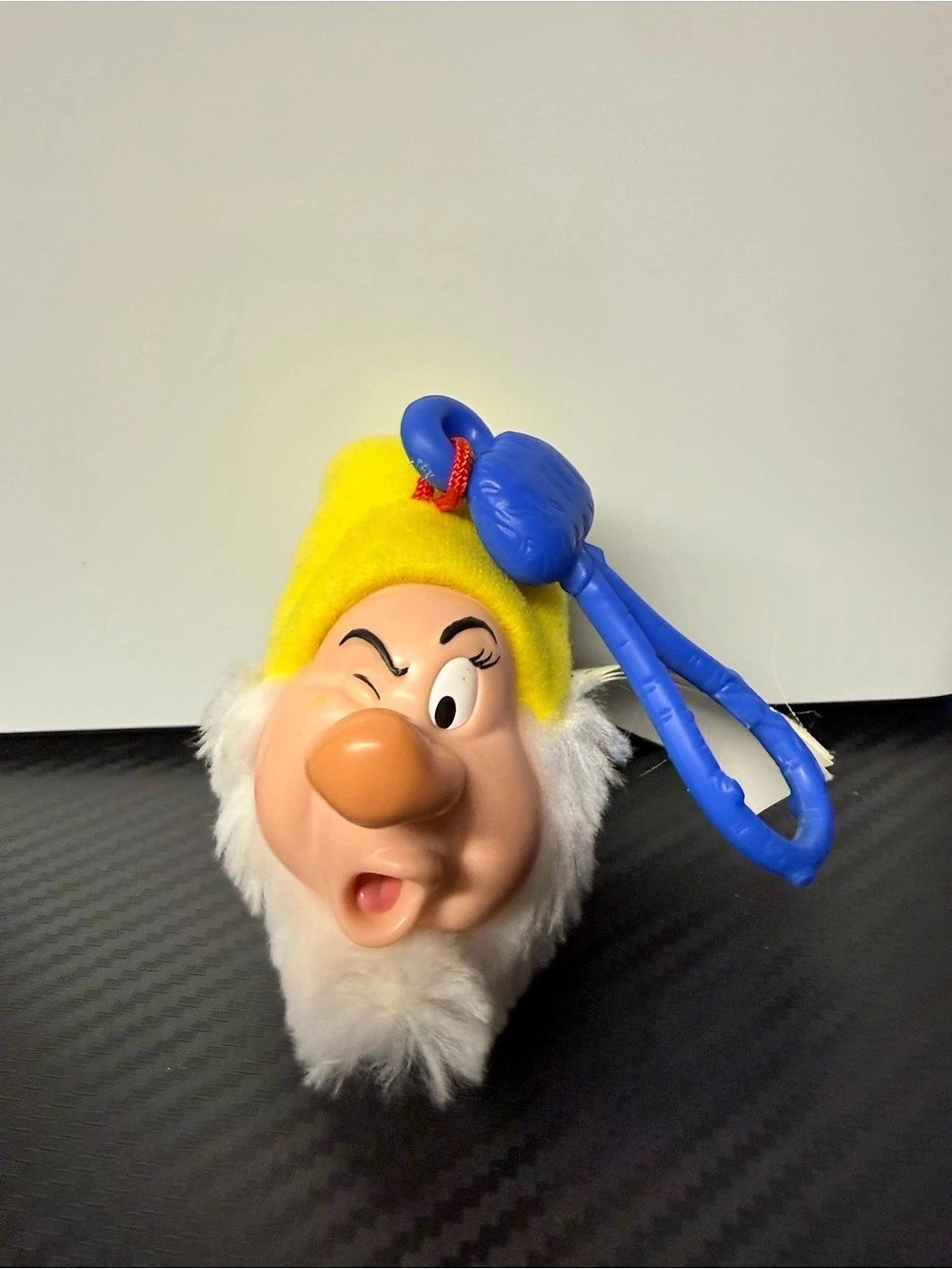 Vintage 2001 McDonald’s Disney Sneezy Dwarf Plush Clip Snow White